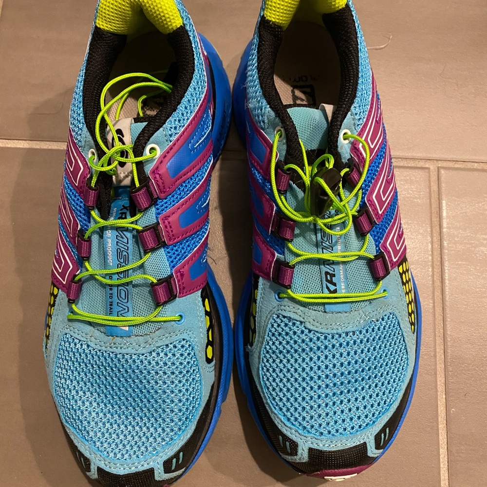 Salomon Sneakers